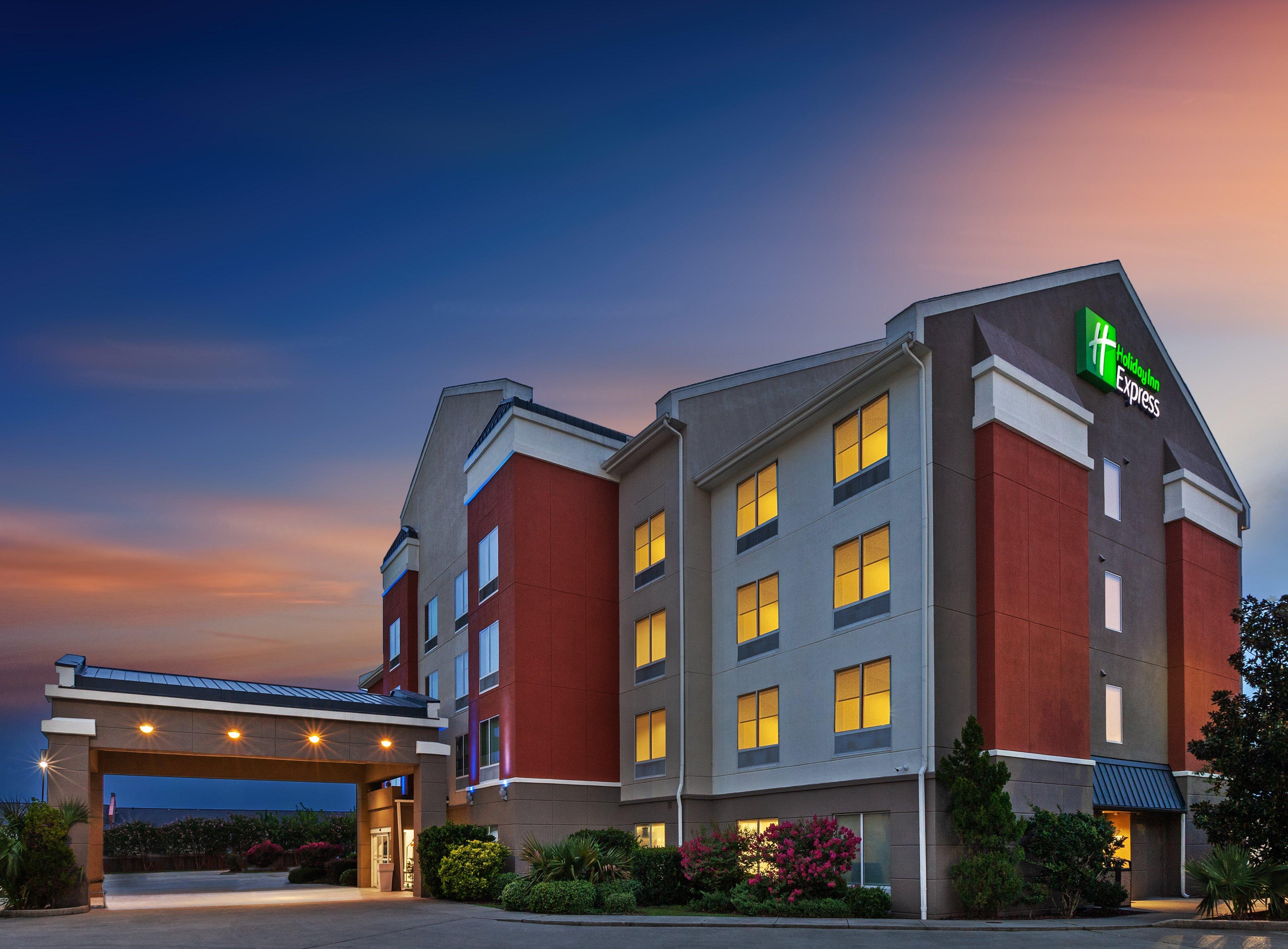 Express East By Ihg Hotel 2*